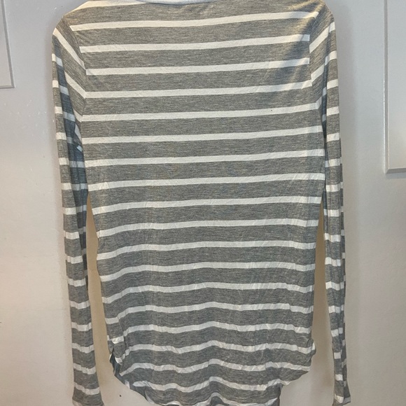 Banana Republic Grey Long-sleeve | Size Medium - Picture 4 of 5